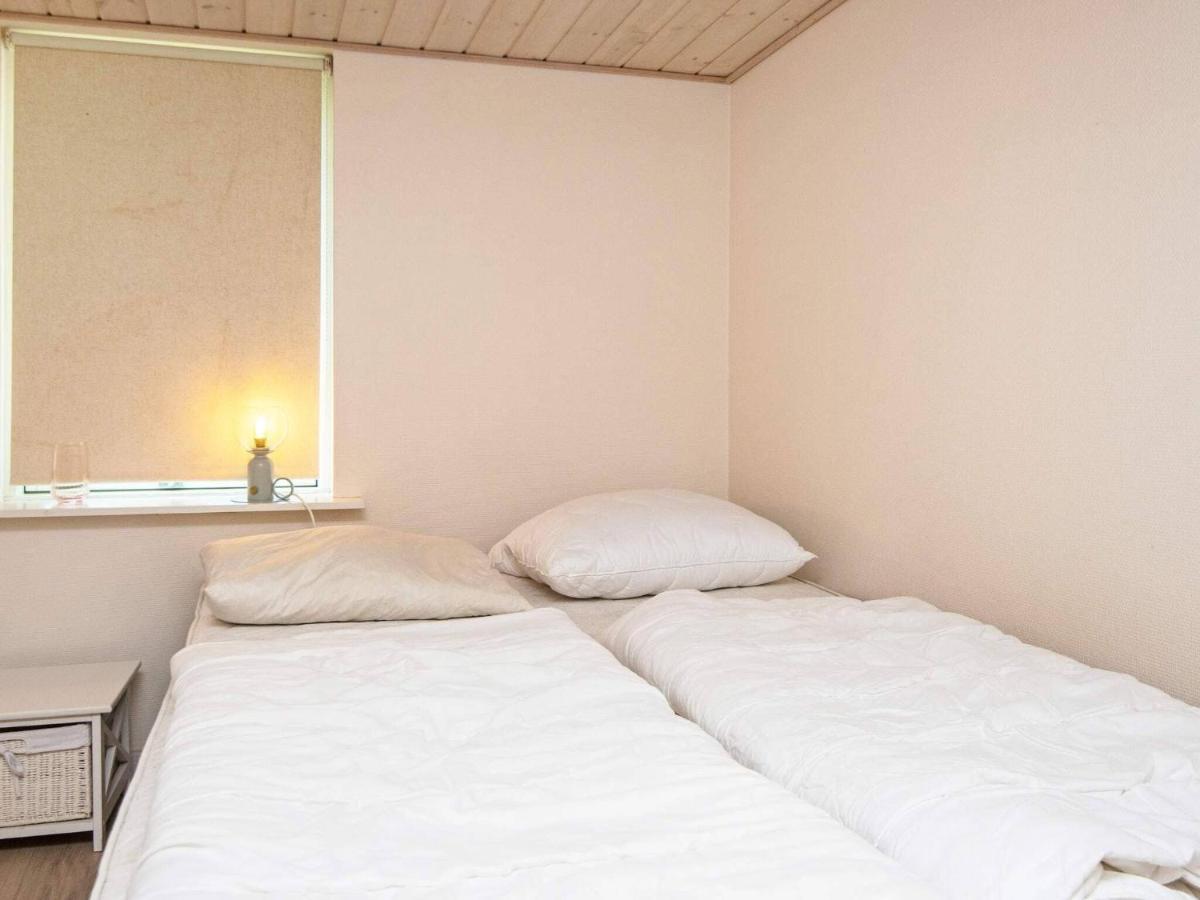 4 Person Holiday Home In B Rkop Børkop Esterno foto
