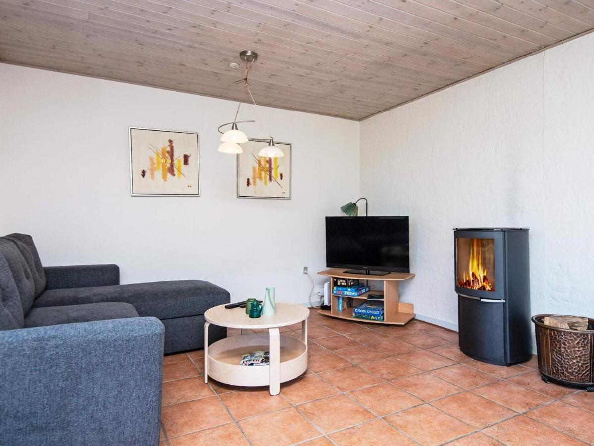 4 Person Holiday Home In B Rkop Børkop Esterno foto